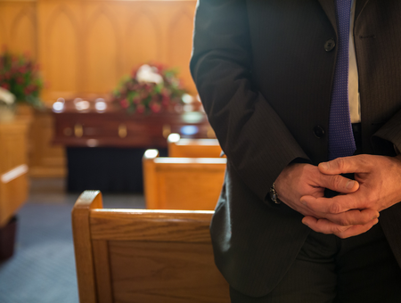 How to Prepare a Gospel-Centered Funeral When You’re Under Pressure