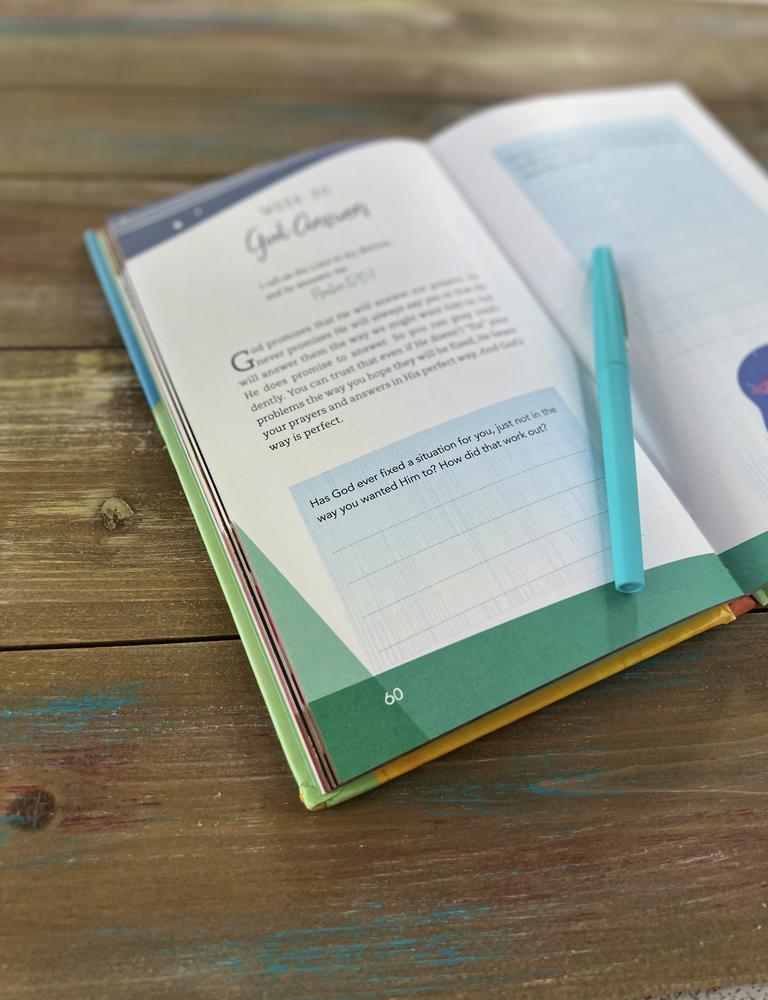 The Weekly Prayer Project for Kids: Journal, Pray, Reflect, and Connect with God