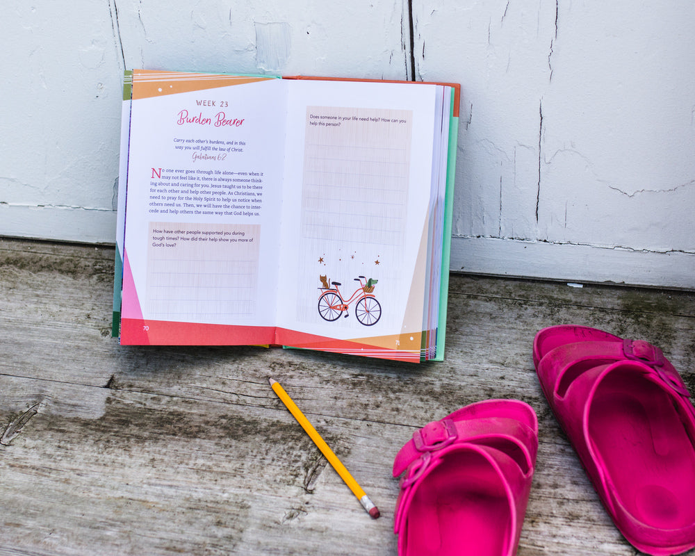 The Weekly Prayer Project for Kids: Journal, Pray, Reflect, and Connect with God