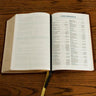 NKJV, The Bible Study Bible, Comfort Print: A Study Guide for Every Chapter of the Bible