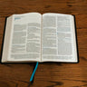 NKJV, Large Print Thinline Reference Bible, Blue Letter, Maclaren Series, Comfort Print: Holy Bible, New King James Version